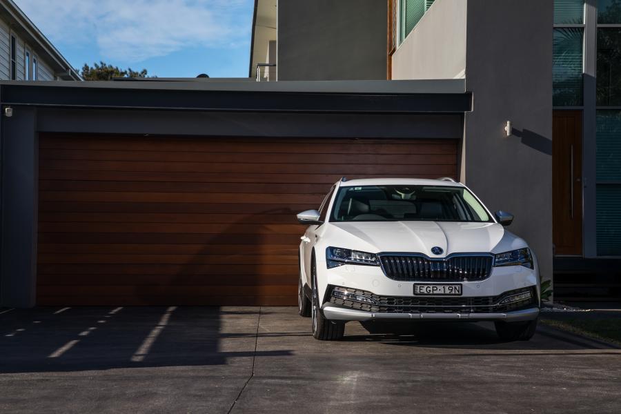  Skoda Superb Scout (3V) 2020 года  (AU) (фото 8 из 35)